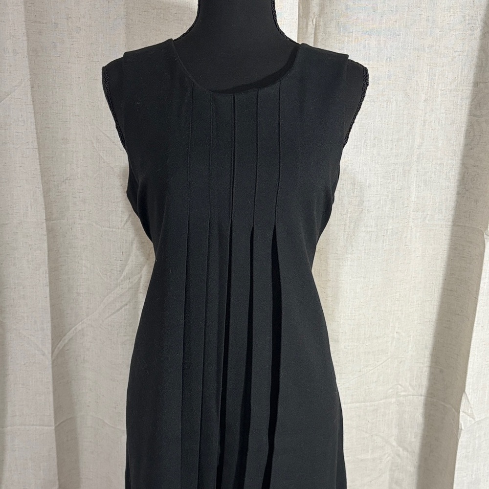 Vintage 70s/80s Saks Fifth Avenue Black Sleeveless Pleated Midi Dress